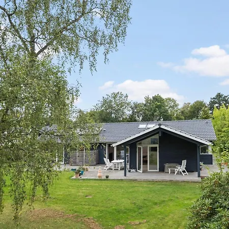 In Dronningmolle With Sauna