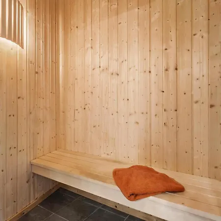 In With Sauna * Dronningmølle