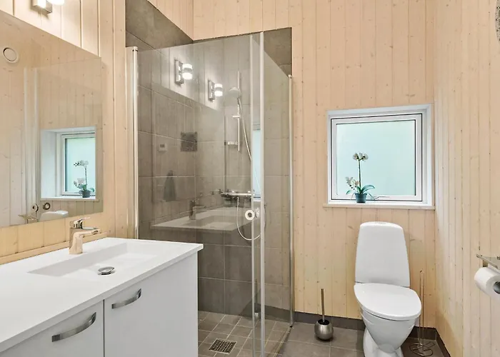 In With Sauna 度假居 Dronningmølle